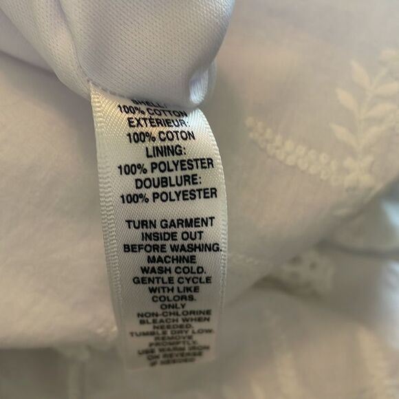 Saks 5th Avenue White Lace Romper size XS - Picture 11 of 11